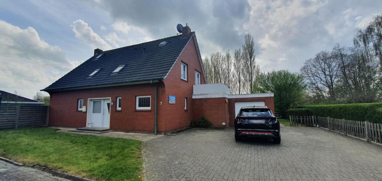 Ferienhaus Am Wellenpark Norddeich Exterior photo